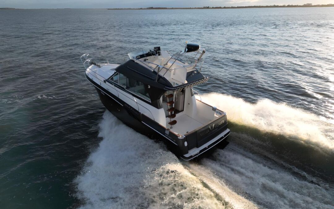 Beneteau Antares 9.80