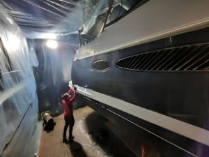 Oklejenie łodzi Princess V65