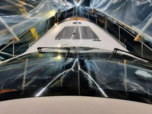 Oklejenie łodzi Princess V65